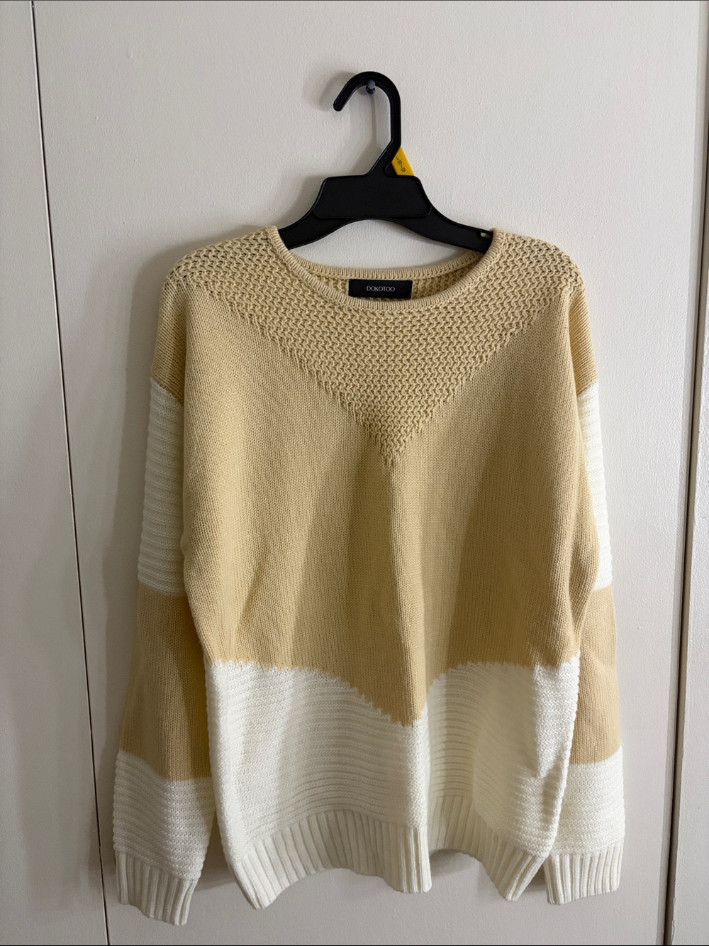 Dorothy Perkins Cream & Beige Colorblock Crewneck Sweater